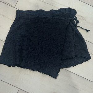 AMERICAN EAGLE textured swim skirt